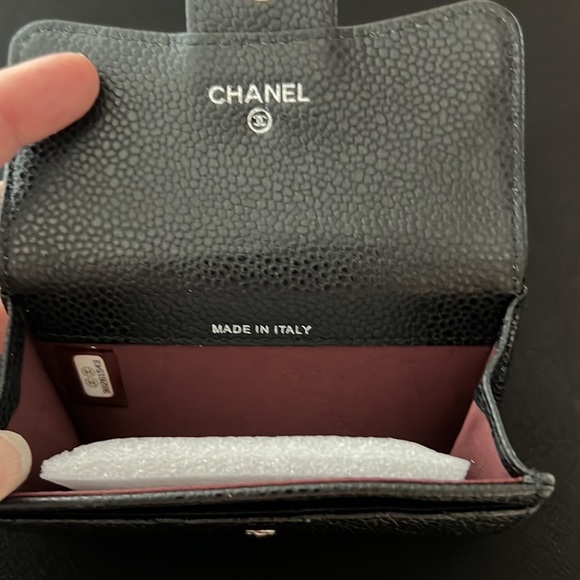 CC logo  Coin Purse With Snap Closure Silver Metal Logo - Picture 3 of 6